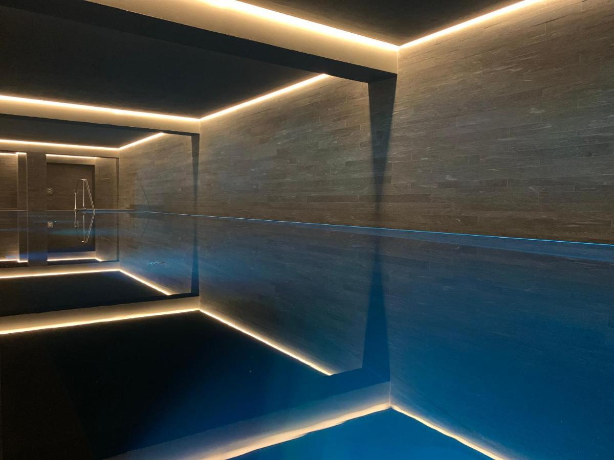 Loev - Vela Hotels Binz Esterno foto